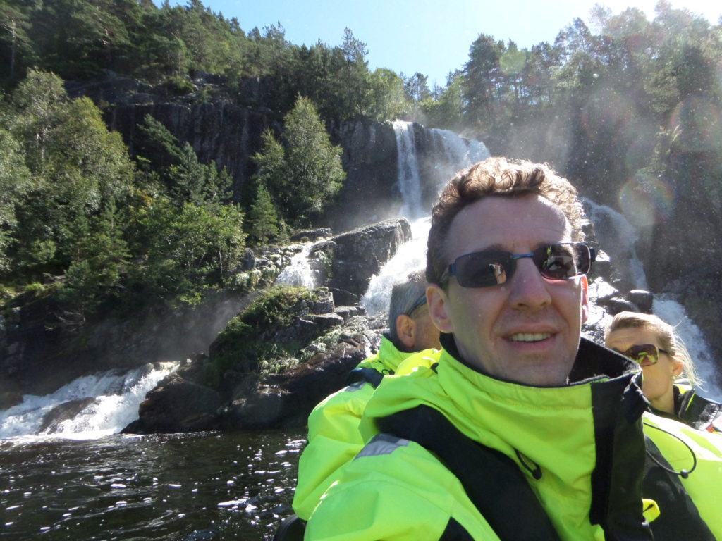 Mit dem Rib-Boot auf Lysefjord, yiiihaaaaa!